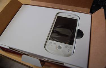 アンドロイド携帯（HT-03A）購入