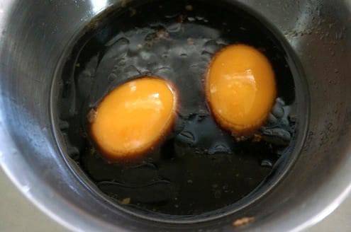 漬け込まれた卵