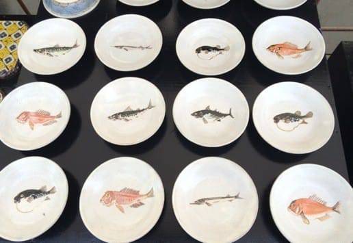 魚の絵の陶器
