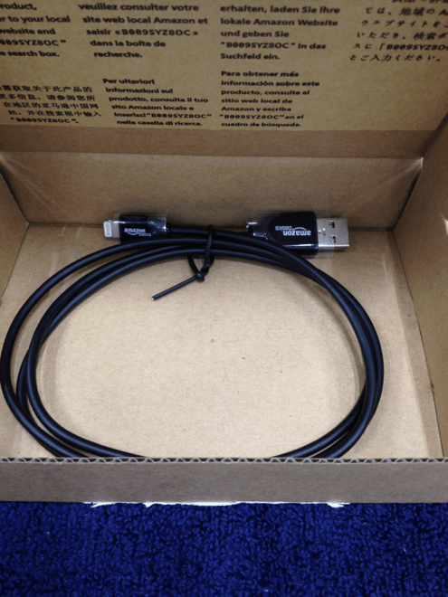 アマゾンusb充電ケーブル